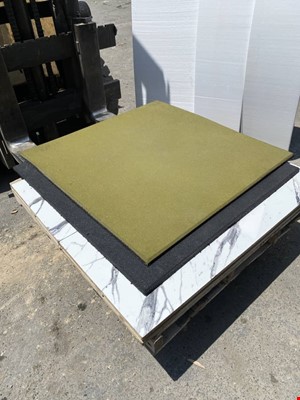 کف پوش گرانولی 100 در 100 قالب ساده ضخامت 30 میل