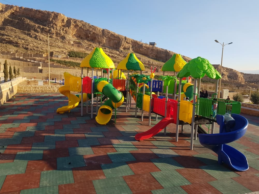 کاتالوگ اول محصولات پلی اتیلن پارکی